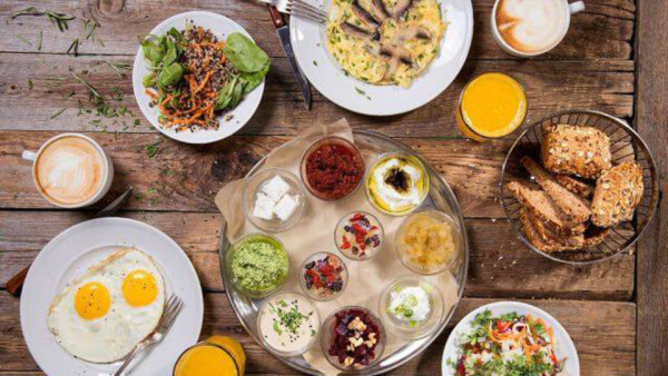 Everything you MUST know about Israeli Breakfast